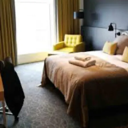 Hotel De Moon Residency-National Highway- 8,Mahipalpur-2